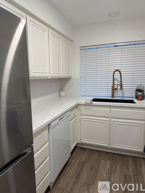 5805 Oak Bend Lane 2 Beds Condo for Rent - Photo gallery 5