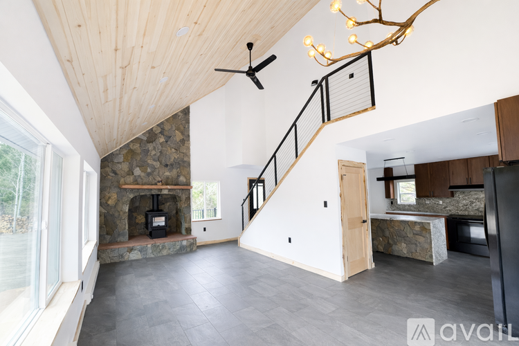 231 Rosebud Rd 3 Beds Single Family Home for Rent - Photo gallery 3