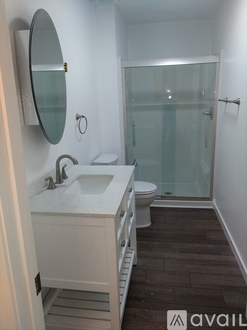1045 Wood St 2 Beds Single Family Home for Rent - Photo gallery 2