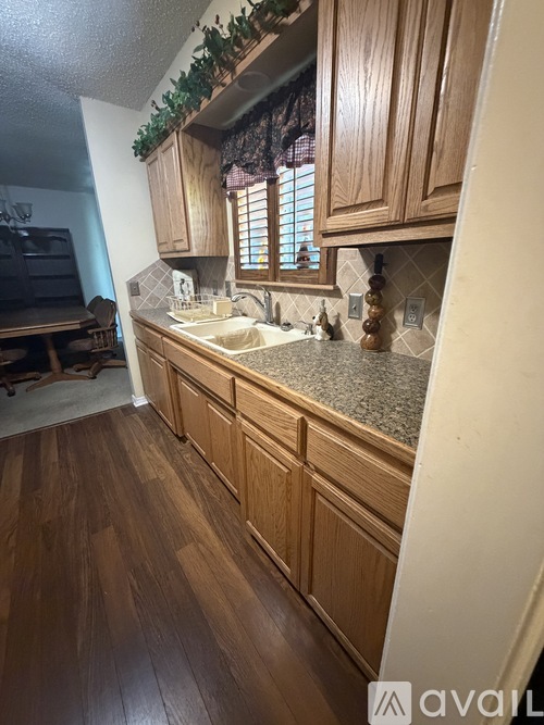 2012 South 123rd East Avenue 3 Beds Single Family Home for Rent - Photo gallery 3