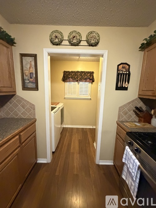 2012 South 123rd East Avenue 3 Beds Single Family Home for Rent - Photo gallery 4
