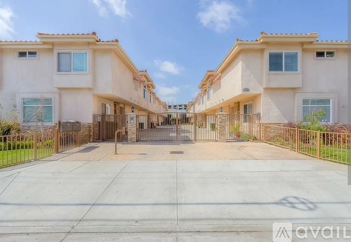 415 West Regent Street 3 Beds Townhouse for Rent - Photo gallery 1