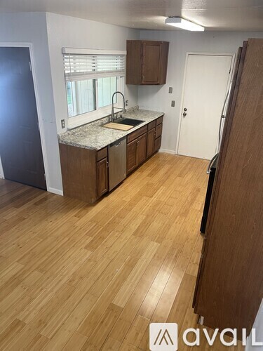 3021 Lillard Dr 3 Beds Single Family Home for Rent - Photo gallery 5