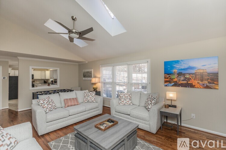 2004 Kildare Woods Dr 4 Beds Single Family Home for Rent - Photo gallery 4