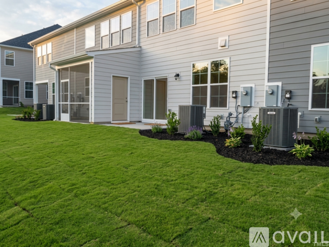 803 New Derby Ln 3 Beds Townhouse for Rent - Photo gallery 3
