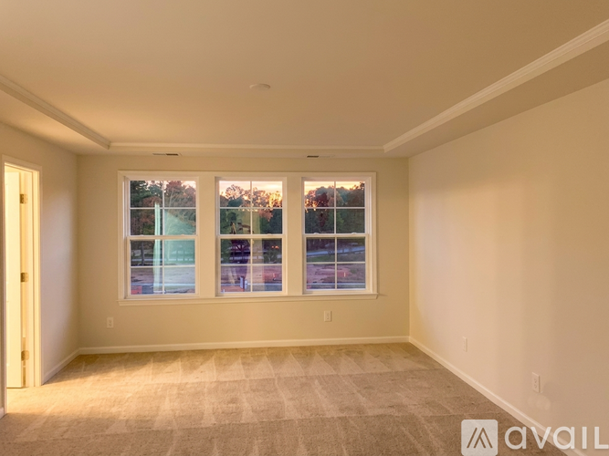 803 New Derby Ln 3 Beds Townhouse for Rent - Photo gallery 4