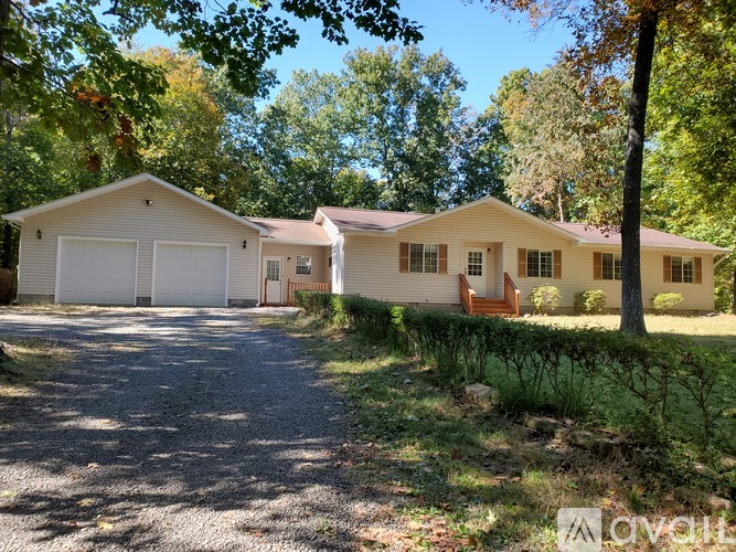 9168 Tally Ho Lane 3 Beds Single Family Home for Rent - Photo gallery 1