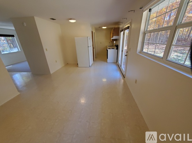 9168 Tally Ho Lane 3 Beds Single Family Home for Rent - Photo gallery 4