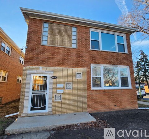 12132 South Michigan Avenue 3 Beds Apartment for Rent