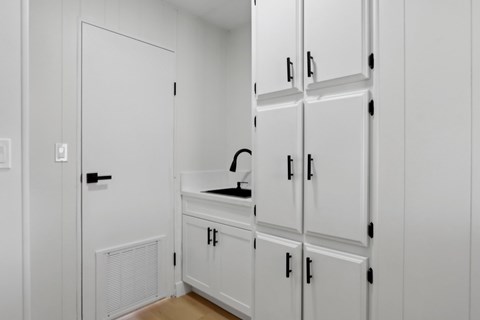 Unit #112 14777 Palm Drive Space 113 2 Beds Apartment for Rent