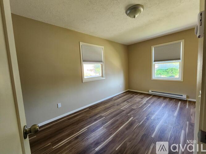 20 West Koch Street 4 Beds Single Family Home for Rent - Photo gallery 3