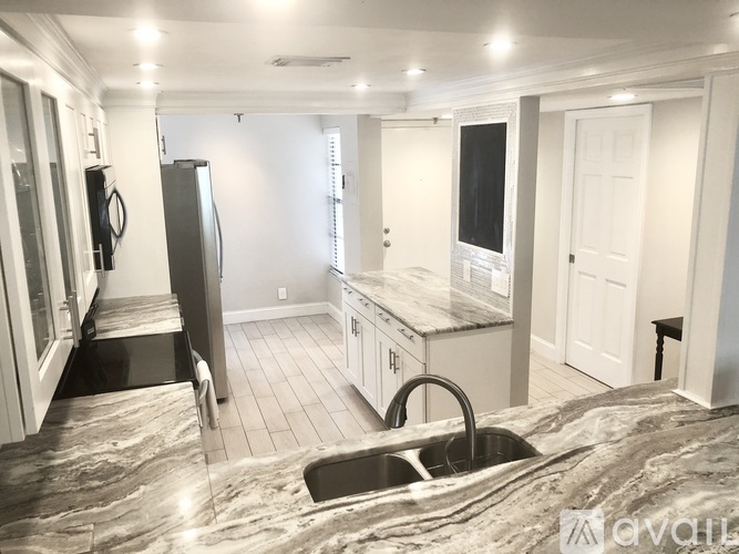 21 Royal Palm Way 2 Beds Condo for Rent - Photo gallery 1