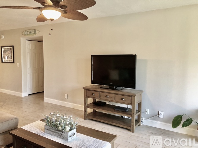 21 Royal Palm Way 2 Beds Condo for Rent - Photo gallery 5