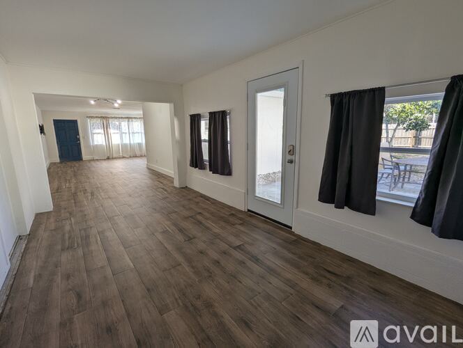 14997 Mockingbird Lane 3 Beds Single Family Home for Rent - Photo gallery 4