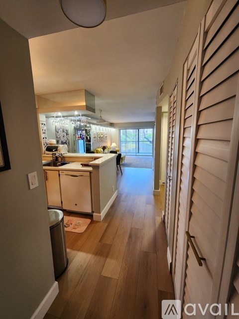2228 North Cypress Bend Drive 2 Beds Apartment for Rent