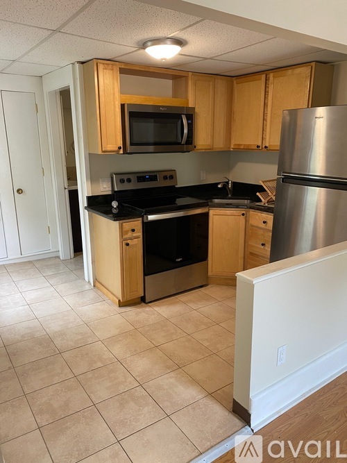 6 Winter Ave 1 Apartment for Rent - Photo gallery 4