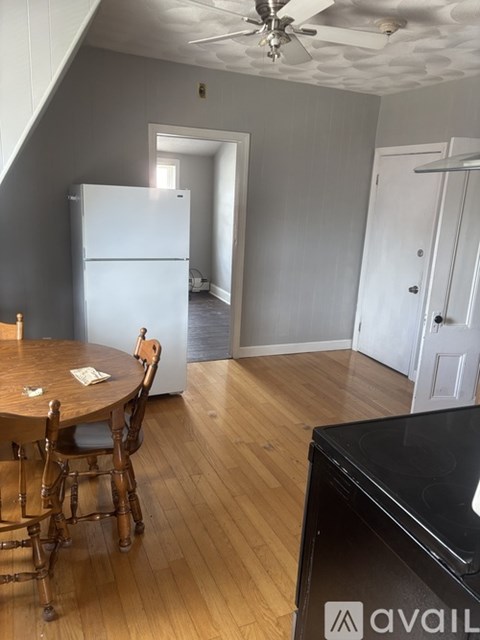 103 Main Street Albion 2 Beds Apartment for Rent
