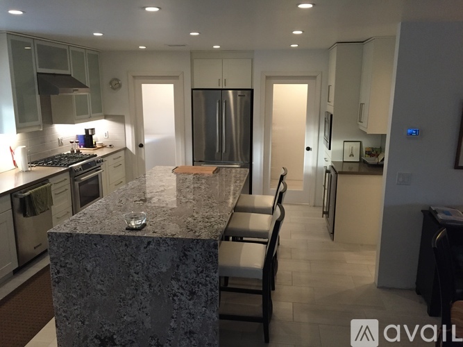 3203 Valley Glen Drive 3 Beds Single Family Home for Rent - Photo gallery 4