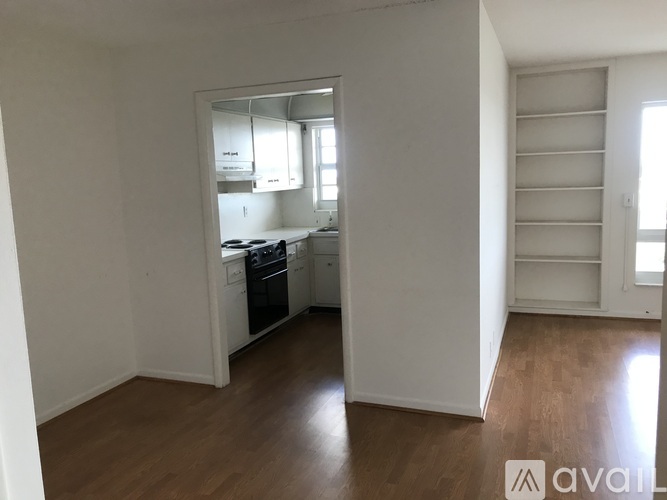 2500 NE 48th Ln 1 Condo for Rent - Photo gallery 4