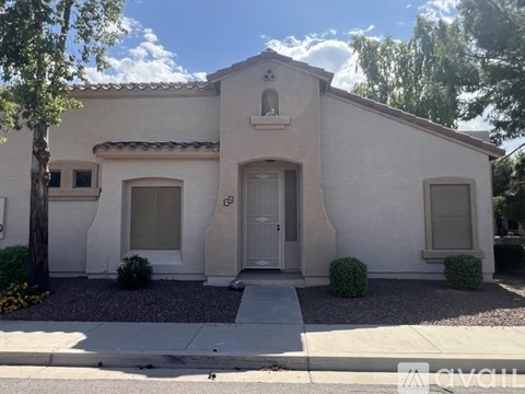 2600 East Springfield Place 2 Beds Apartment for Rent