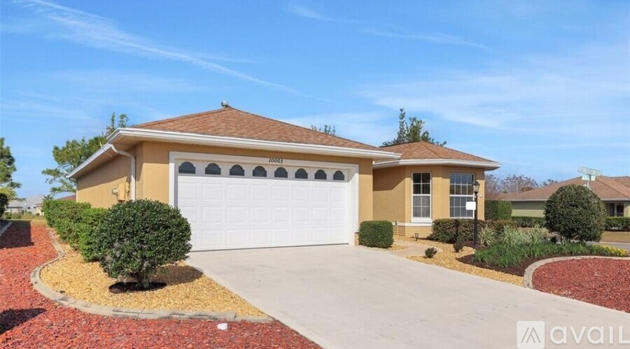 10003 Southwest 90th Loop 2 Beds Single Family Home for Rent - Photo gallery 1