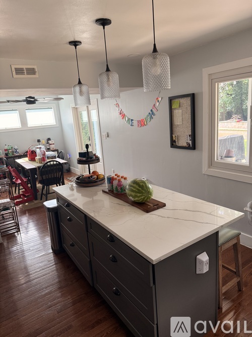 1307 Hamlin Street Northeast 4 Beds Single Family Home for Rent - Photo gallery 5