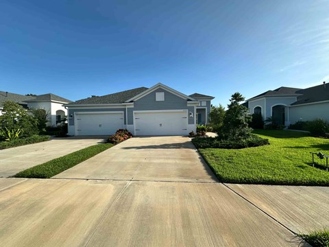 4727 Willow Bend Avenue 2 Beds Apartment for Rent