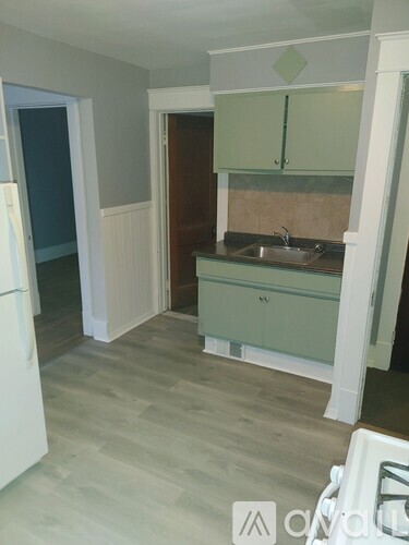 158 Roswell Avenue 2 Beds Apartment for Rent - Photo gallery 4