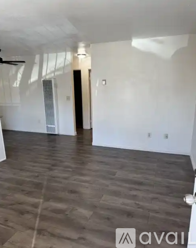 4784 Auburn Dr 2 Beds Apartment for Rent - Photo gallery 5