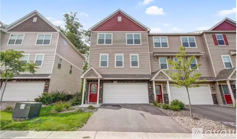 9663 Merrimac Ln N 3 Beds Apartment for Rent