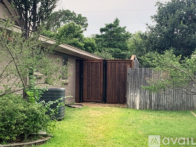 1902 Silver Leaf Drive 3 Beds Single Family Home for Rent - Photo gallery 5