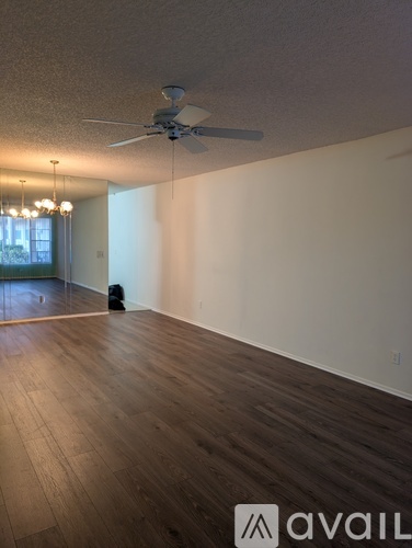 2258 World Parkway Boulevard 2 Beds Condo for Rent - Photo gallery 3