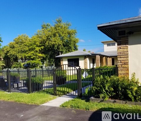 515 S 20Th Ave Studio Apartment for Rent