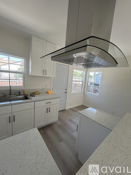 1772 E 92nd St 1 Apartment for Rent - Photo gallery 2