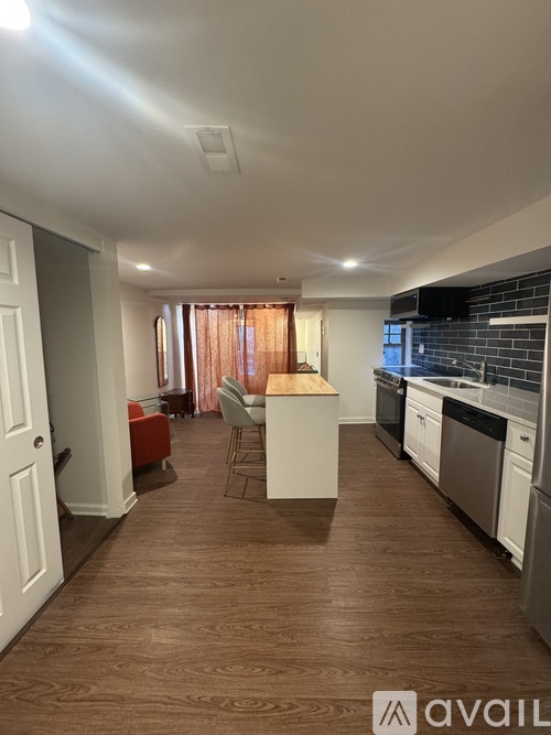 5333 Arlington St 1 Townhouse for Rent - Photo gallery 1
