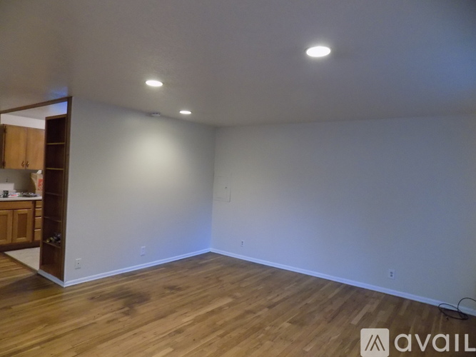 12020 SW Lincoln Ave 2 Beds Single Family Home for Rent - Photo gallery 5
