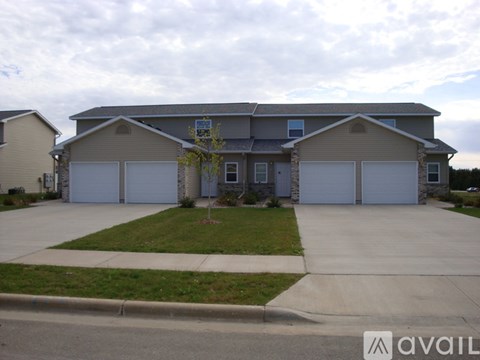 530 Kozarek Dr 2 Beds Apartment for Rent