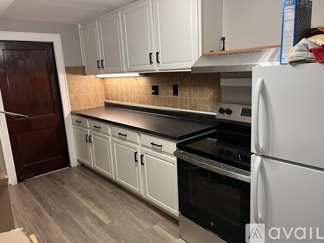 324 North Outagamie Street 2 Beds Apartment for Rent - Photo gallery 1