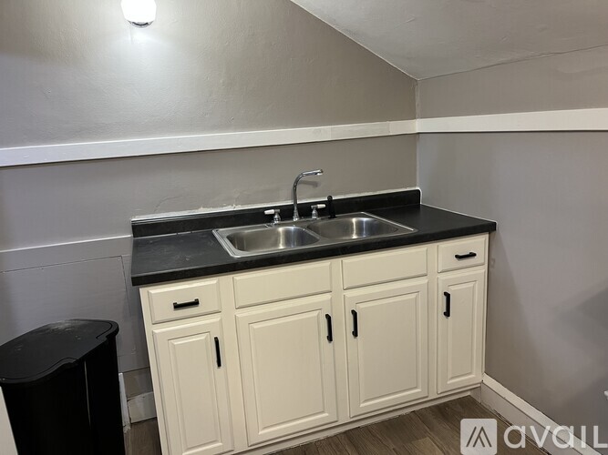 324 North Outagamie Street 2 Beds Apartment for Rent - Photo gallery 2