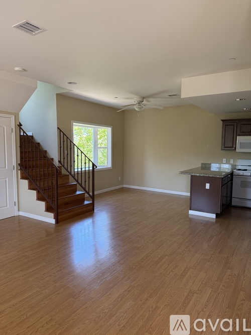 1769 Los Feliz Dr 2 Beds Townhouse for Rent - Photo gallery 4