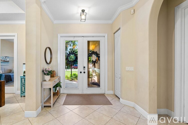 3461 SW Funtuna St 4 Beds Single Family Home for Rent - Photo gallery 5