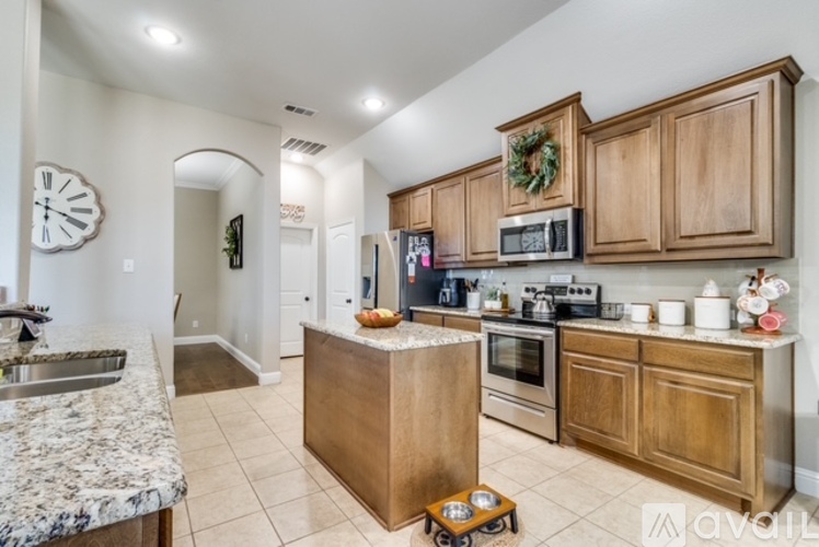 108 Landsdale Circle 4 Beds Single Family Home for Rent - Photo gallery 5