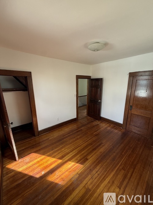 1017 North Avenue 4 Beds Single Family Home for Rent - Photo gallery 3