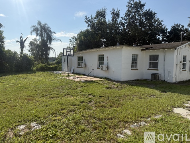 3712 Columbia Street 3 Beds Single Family Home for Rent - Photo gallery 3