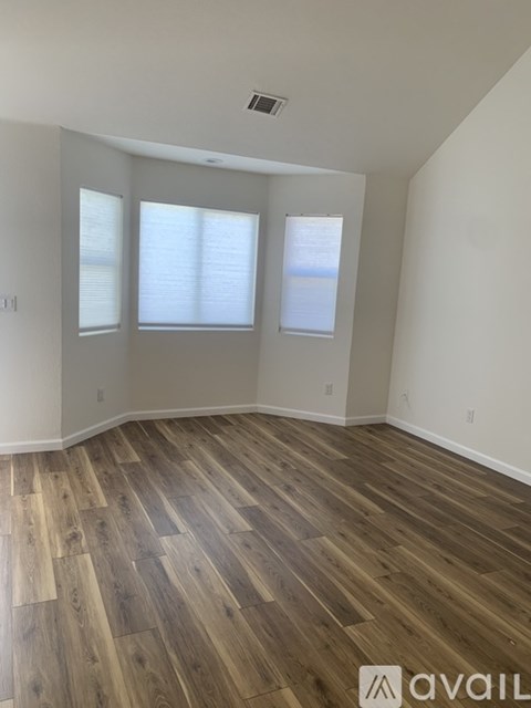45 Brewer 3 Beds Apartment for Rent