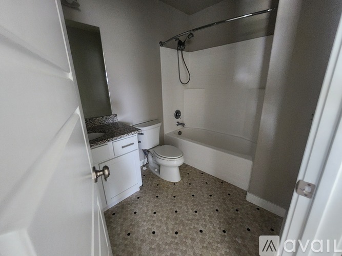 6513 Davis Knolls Dr 3 Beds Single Family Home for Rent - Photo gallery 3