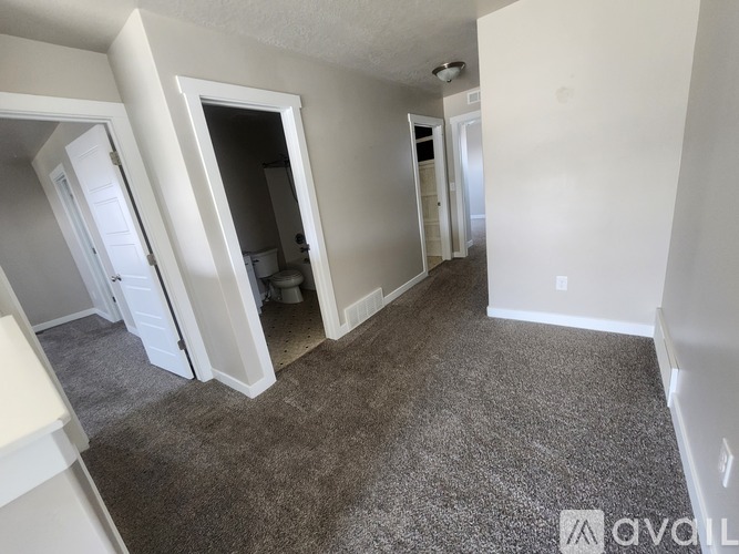 6513 Davis Knolls Dr 3 Beds Single Family Home for Rent - Photo gallery 5