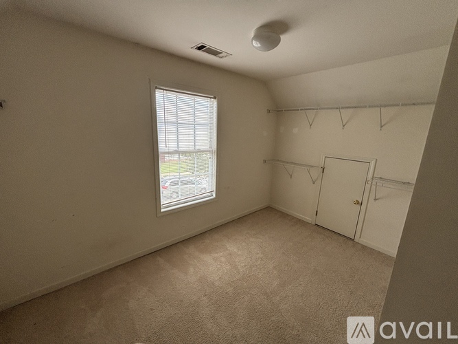 488 Musical Ct 4 Beds Single Family Home for Rent - Photo gallery 3