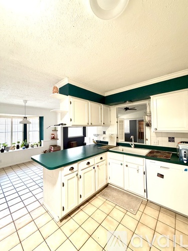 2623 Nelwin Place 3 Beds Single Family Home for Rent - Photo gallery 3