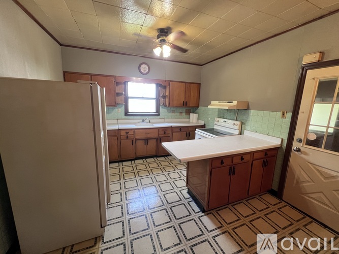 2445 Newton Tomlinson Rd 4 Beds Single Family Home for Rent - Photo gallery 4